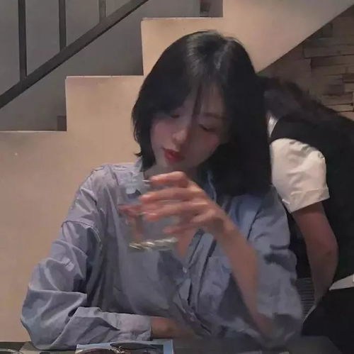 女头其实你一点都不配拥有我的痴狂