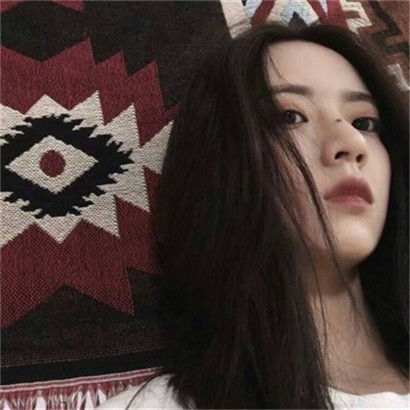 气质干净清纯女生头像,几载青春只可惜青春太短
