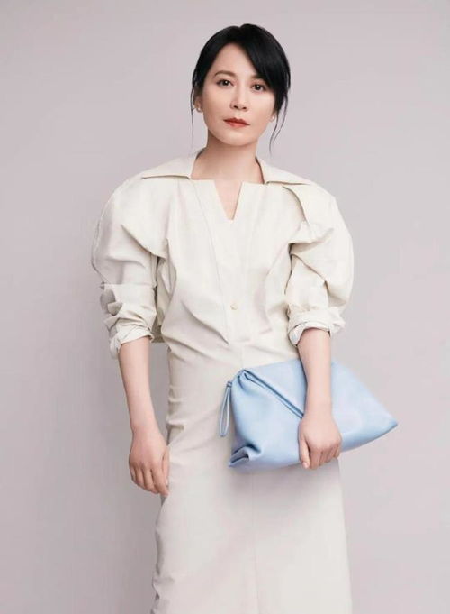 女人上了年纪想甩掉大妈感,这3个地方要舍得花钱,气质才显高级