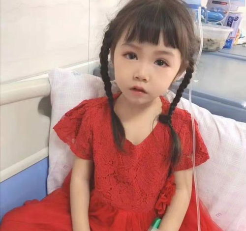 因长得漂亮而走红的小女孩,5岁还不会说话,乖巧背后皆是心酸