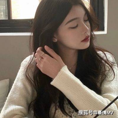 ins冬季好看女生头像漂亮的女生头像图片