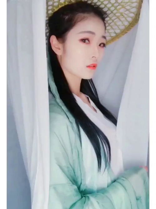 小女子不才,行走江湖,女扮男装,如今遇到情郎
