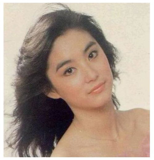 林青霞年轻时候美得如此惊艳,19岁已经是琼瑶女郎,红透半边天