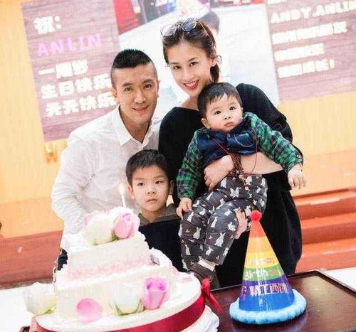 杨子18岁大女儿近照曝光,五官清秀颜值不输黄圣依
