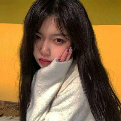 初中女生头像可爱粉色女孩