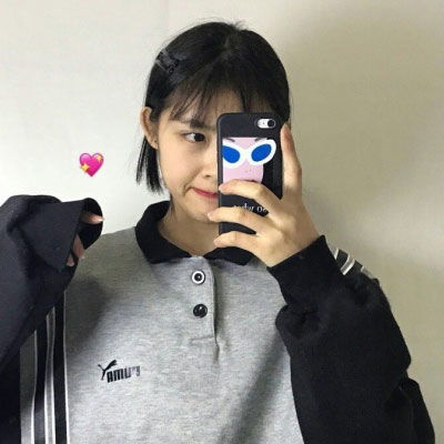 女生头像真人手机挡脸容下幸福和难过才会花好月圆