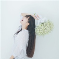 带花的女生意境唯美头像我不愿拿余生来等你一句别来无恙