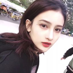 女生头像丨回忆莫名变成了眼泪的催化剂