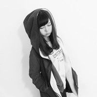 好看伤感带字qq头像女生