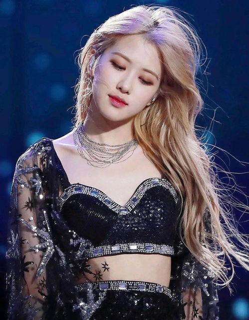 好撩人,韩国美女画笔下的水彩素描,lisa朴彩英在她笔下画活了