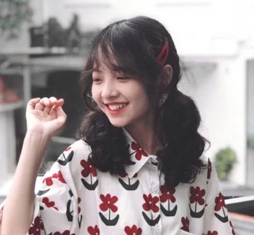 越长越大方的女生,八成会逃不过这3点特征,难怪桃花运狂追