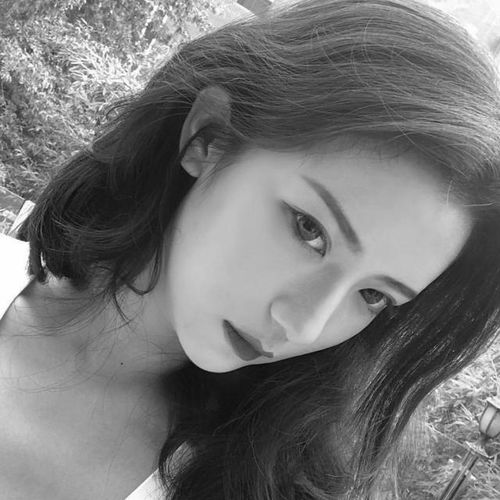 心痛到无法呼吸的句子你做了我的逃兵,却做了她的盖世英雄