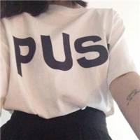 头像半身女生不露头