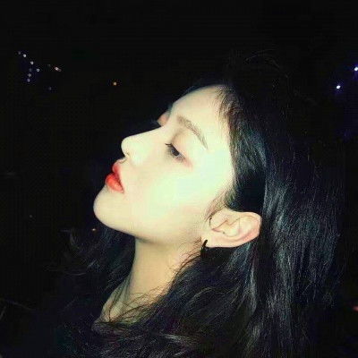 qq头像女生冷酷伤感女生