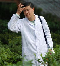 开车不跑偏小沈阳座驾很低调
