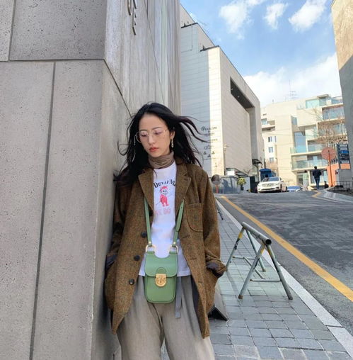 圆脸女生怎么选墨镜一秒变成气场大美人