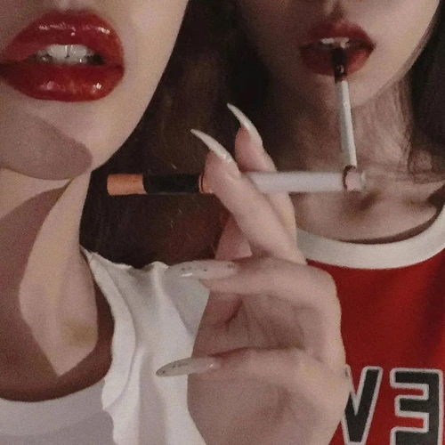 女生超甜网名头像文案