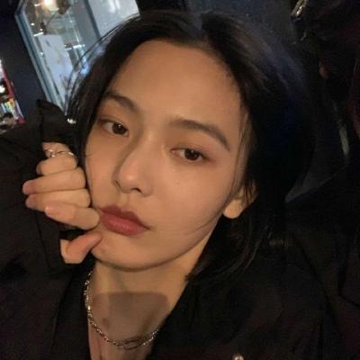 没有感情的霸气头像女生超拽冷酷可爱点