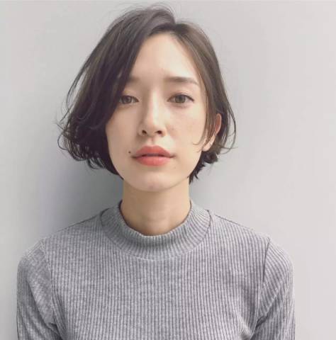 适合国字脸的几款女生发型,不仅修脸有气场,让你变得更高级