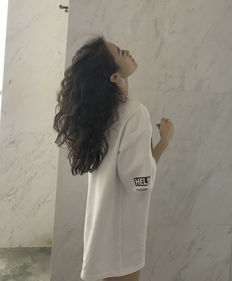快乐分享错人了是显摆,难过分享错人了是矫情简洁高颜值霸气女生头像