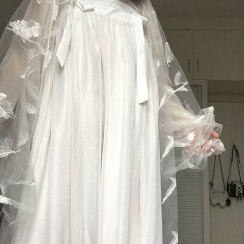 仙女裙少女心头像时光不会被辜负,努力去做一个可爱的人