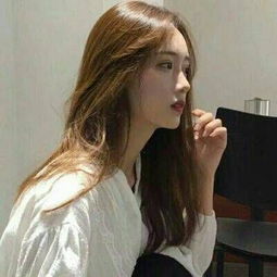 女生闺蜜一人一张个性头像2018还一副长不大的样子