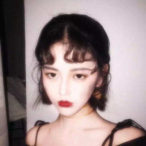 我只是不小心闹了,他就真的不再对我笑了