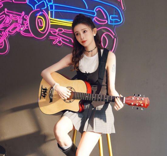 美女,应接不暇制作人谈游戏的创意与突破