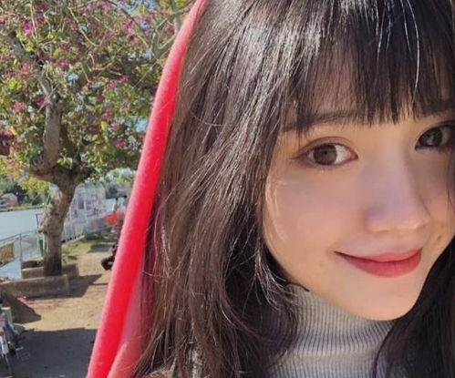 轻松一刻假装女上司男友,回家后立刻跪了下来,她怎么在这儿