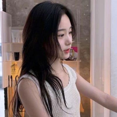 女生头像手可摘星辰