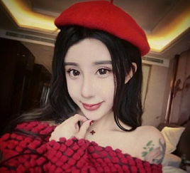 蛇精男自称是日俄混血直呼我像真人芭比娃娃