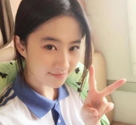 女星穿校服的样子倪妮真实,第二位清纯,她最像高中生