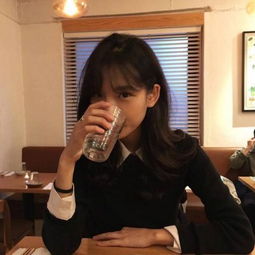 qq超拽女生头像