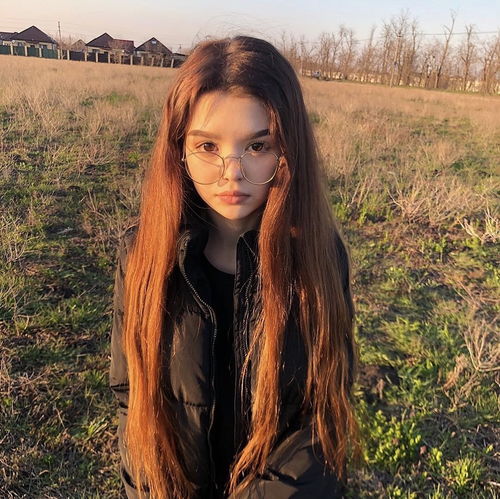 多希望喜欢与合适可以撞个满怀清新漂亮高颜值好看欧美女生头像