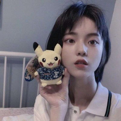 伤感微信头像女高冷侧脸