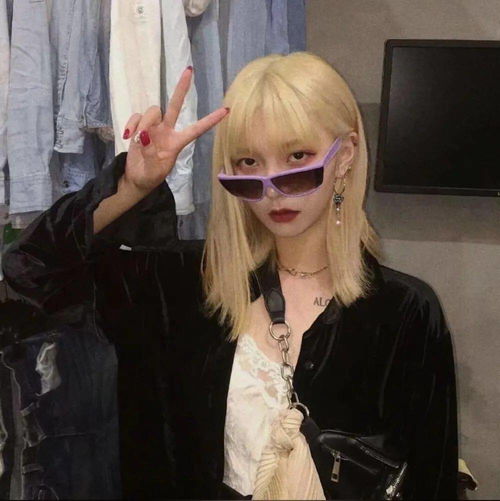 精选女生男生真人头像