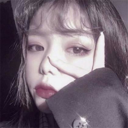 qq女生头像可爱,韩系爱搞怪系的女生