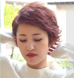 女生头发少适合什么短发型