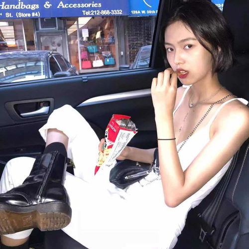 00后国际超模,宋威龙绯闻女友,厌世脸少女赵佳丽了解一下