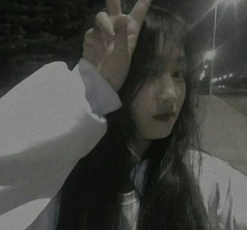 氟西汀微丧女头人间是个好地方,可我不想再来了