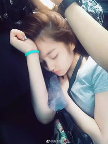 相差12岁香菇酱女孩miki和张木易,男的明显老了