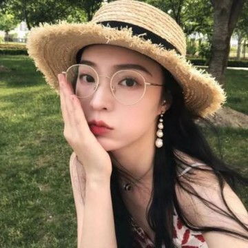 2021最火爆的唯美女生头像