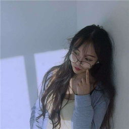 戴眼镜长发头像女生可爱头像大全留起长发做你的新娘