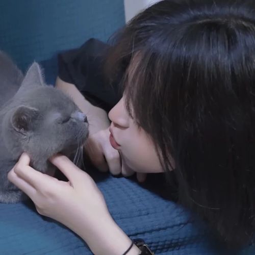 甜蜜爆表的女生头像