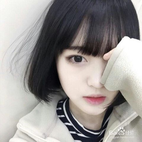 女生背面头像高冷短发