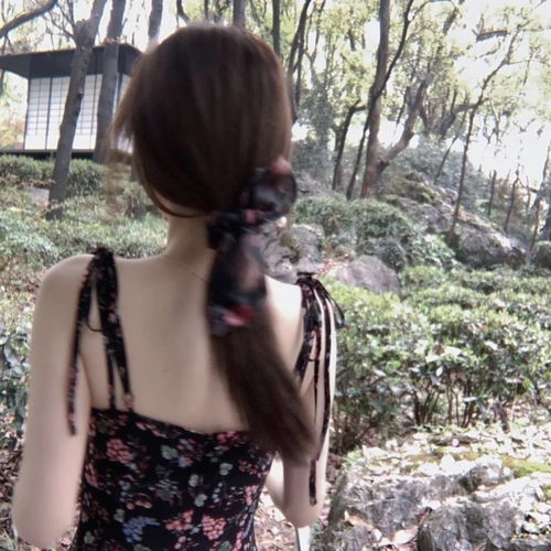 仙女头像丨车水马龙,别离无依