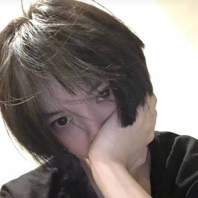 好看又很丧的女生头像伤感难过高清头像女