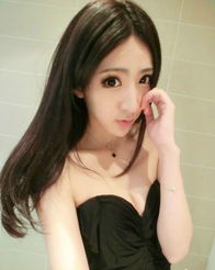 这几个女生的头发做过没是拉直还是怎样昂