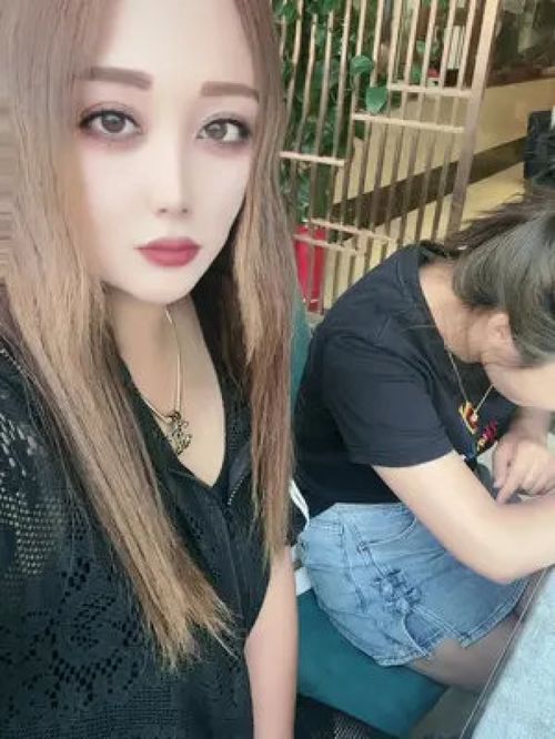卖萌美女清纯妹子