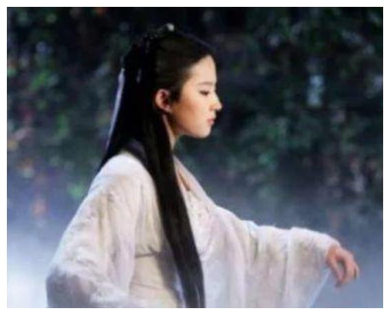 唐嫣刘亦菲杨颖杨幂林青霞巩俐,古装女星弹琴,谁更加仙气缭绕